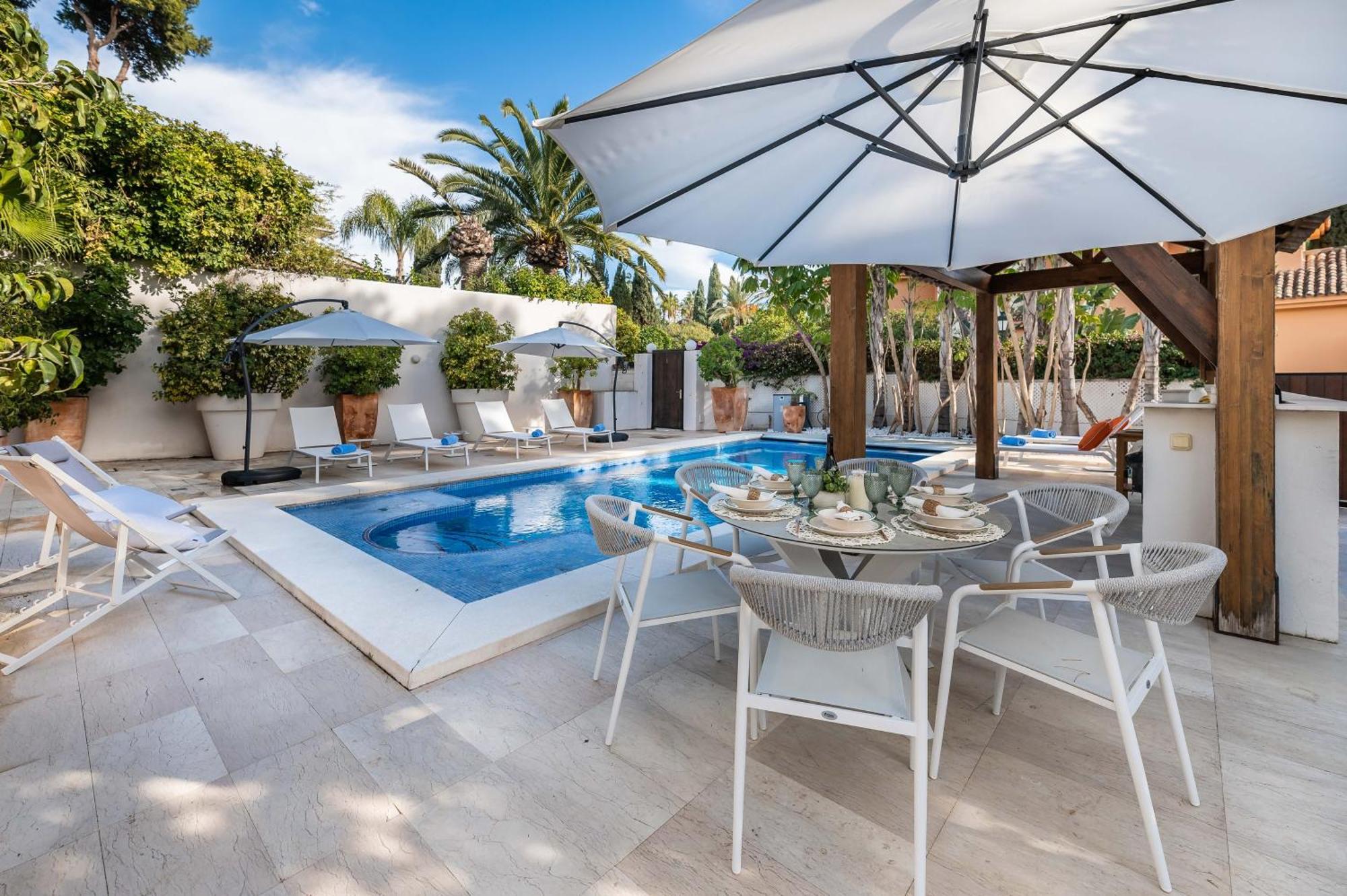 Vacation Marbella I Villa La Cabane, Prestige, Heated Pool, 300M To The Beach Екстериор снимка
