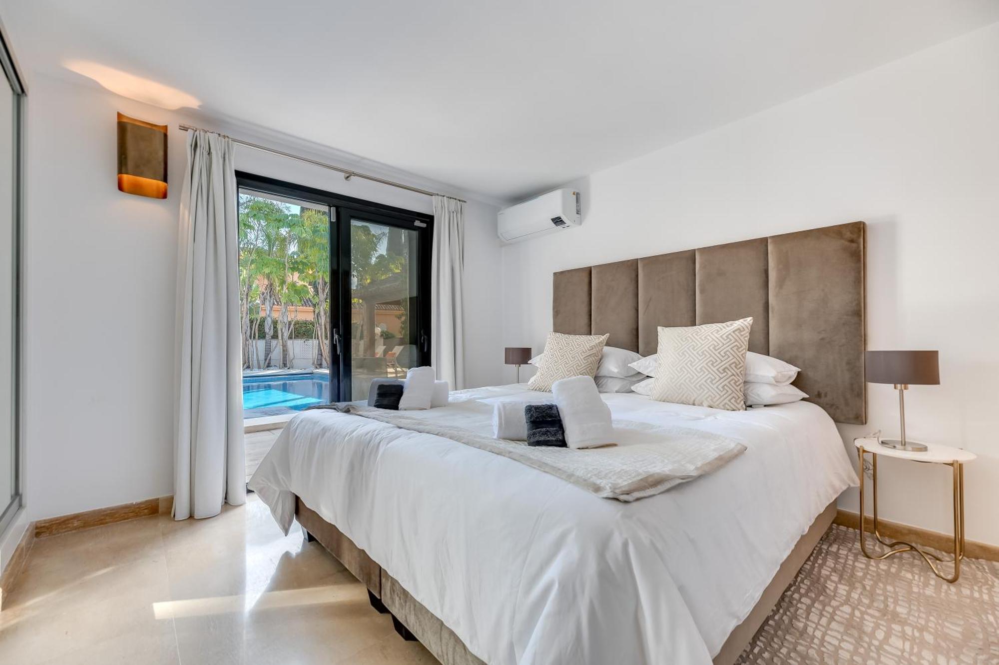 Vacation Marbella I Villa La Cabane, Prestige, Heated Pool, 300M To The Beach Екстериор снимка